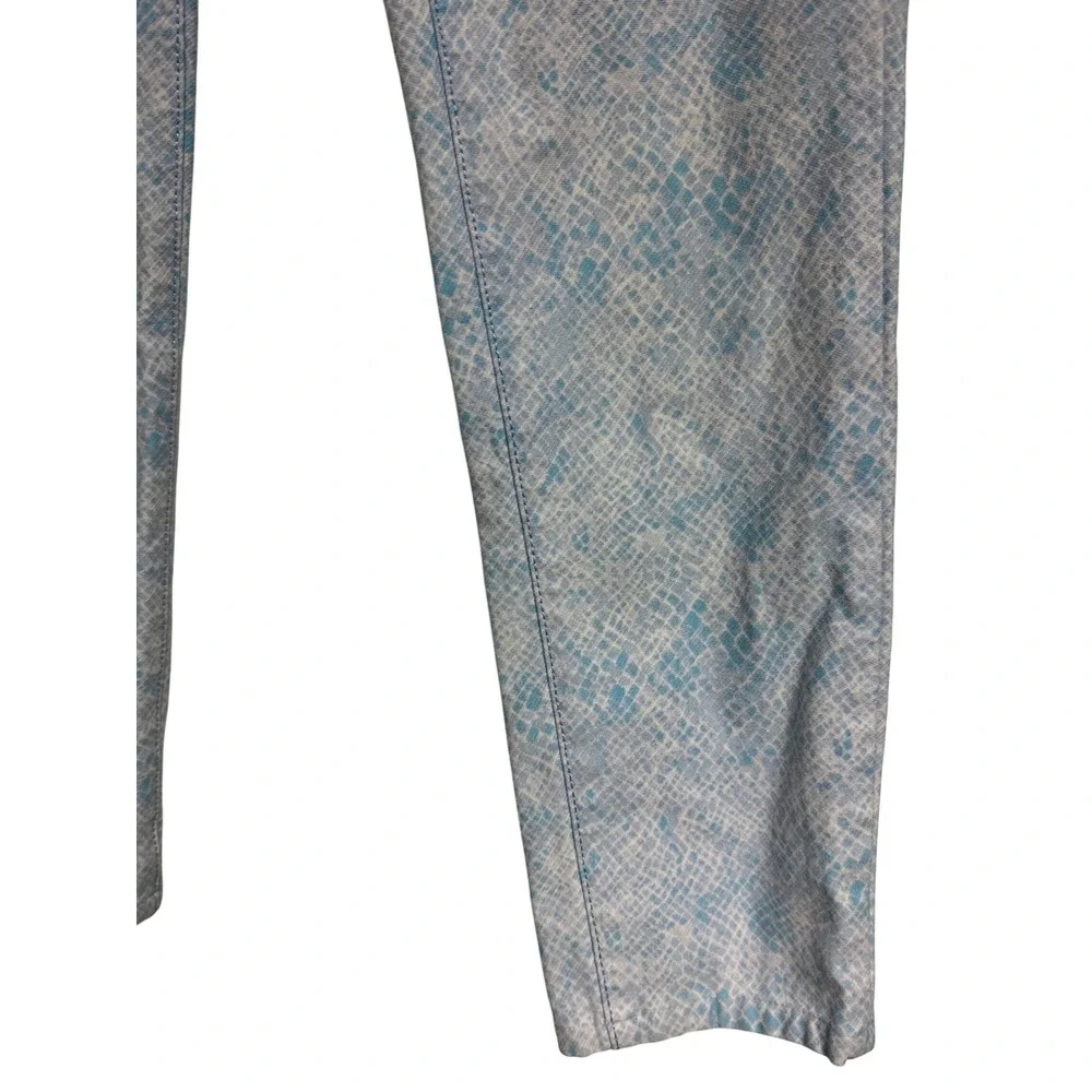 J.McLaughlin Women's Size 4 Lexi Snake Print‎ Slim Leg Jeans  Blue White Flaw